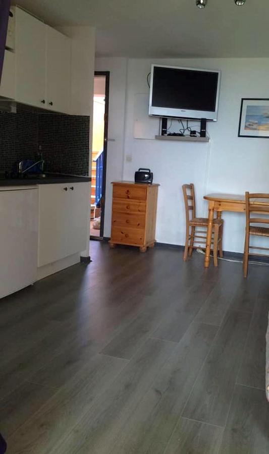 Cap De Mer - Vue Sur Mer - Une Chambre - Une Terrasse - Acces Direct Plage - Commerces A Proximites Le Barcares Exterior photo