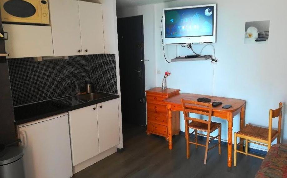 Cap De Mer - Vue Sur Mer - Une Chambre - Une Terrasse - Acces Direct Plage - Commerces A Proximites Le Barcares Exterior photo